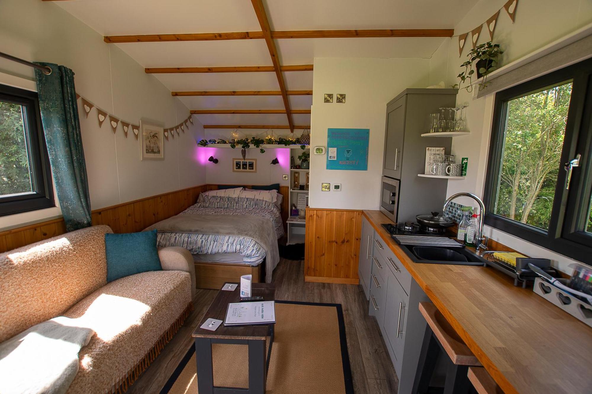 Peppercorn Pod At Beck House Glamping Hotel Salmonby ภายนอก รูปภาพ